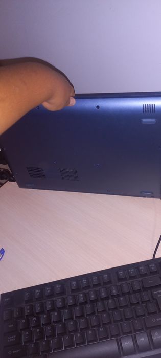 Лаптоп Lenovo IdeaPad 330