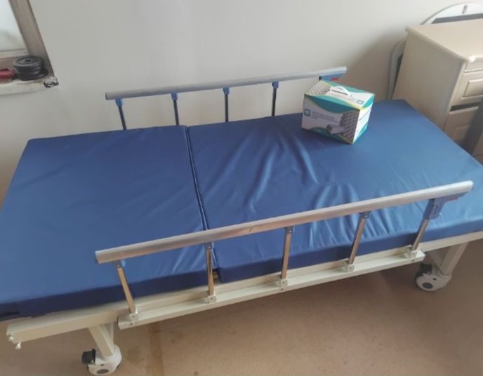 Кроват для лижачих для больных