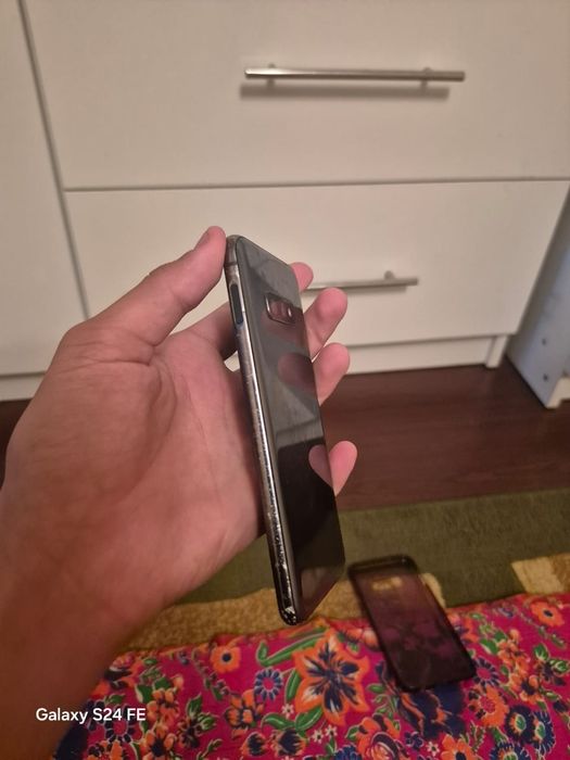 Сотка сатылады..