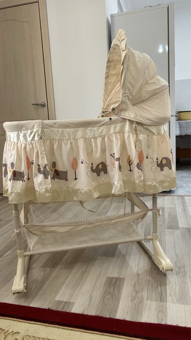 Манеж в идеальном состоянии