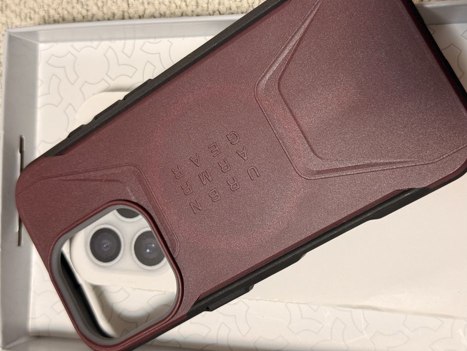 Urban Armor Gear Civilian MagSafe Case