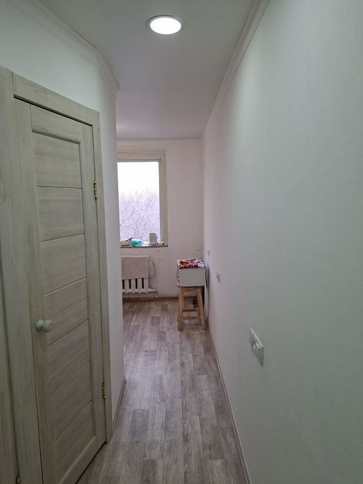 Продаётся 2-ком квартира.  7 мкр.