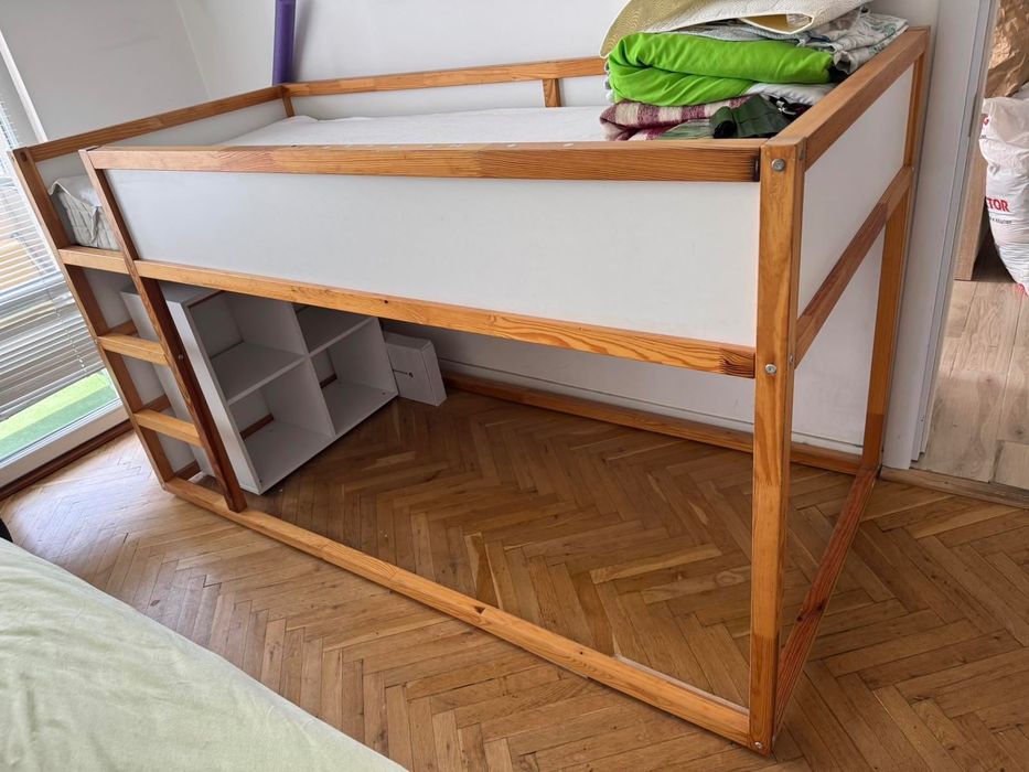 Детско легло на 2ри етаж