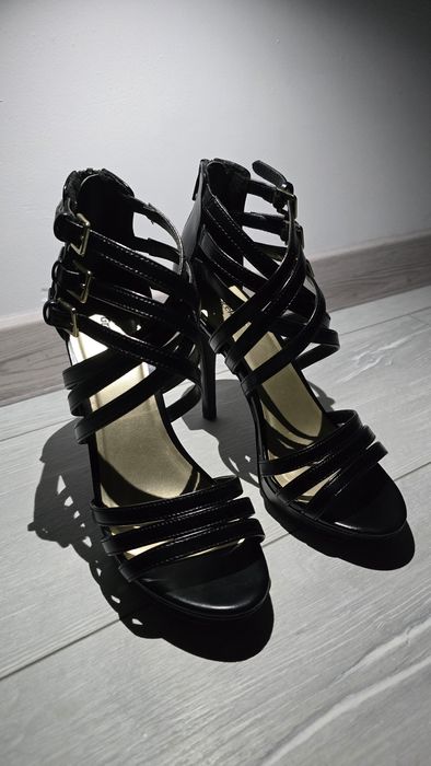 Vand pantofi dama GRACELAND, toc cui 12 cm, marimea 37, purtati o dată