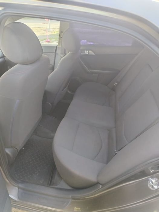 Kia Cerato 2010 2 поколение