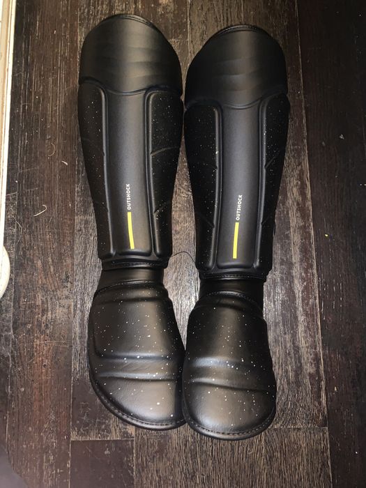 Tibiere kickbox marimea L NEGOCIABIL