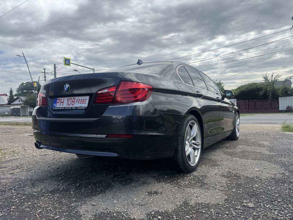 Bmw 520d F10 **xenon**piele**navi mare**Rate/avans zero