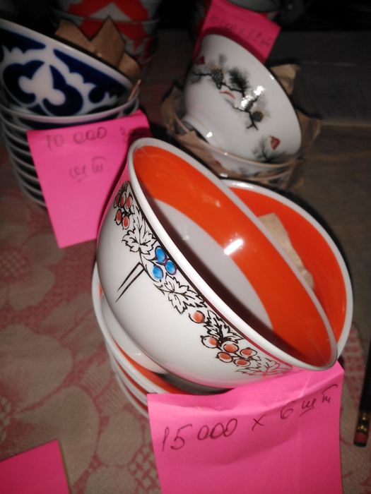 Посуда разная в отличном состоянии. Смотрите фото.