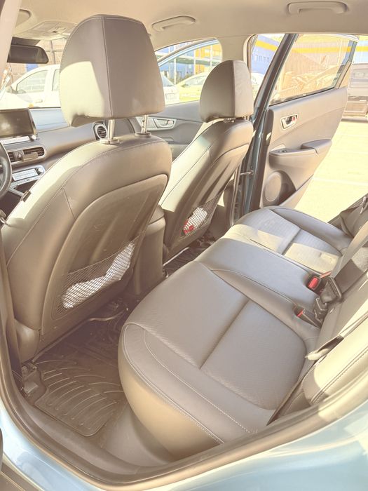Hyundai Kona EV Premium
