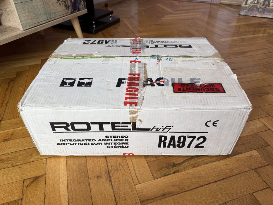 Rotel RA-972 Intergated Amplifier