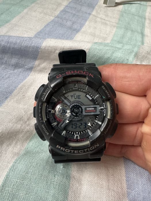 Часовник G-SHOCK