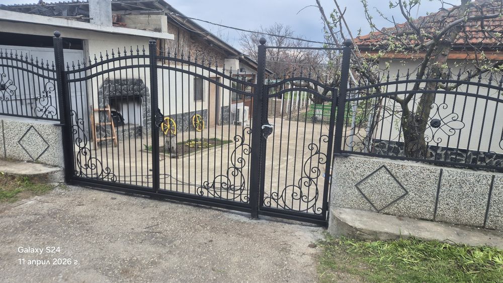 Огради,врати и прапети от ковано желязо