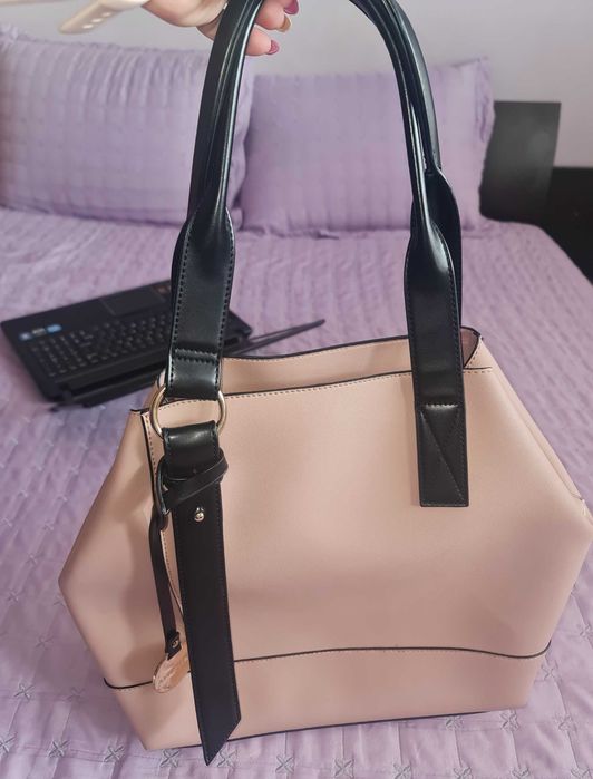 Страхотна чанта, естествена кажа.