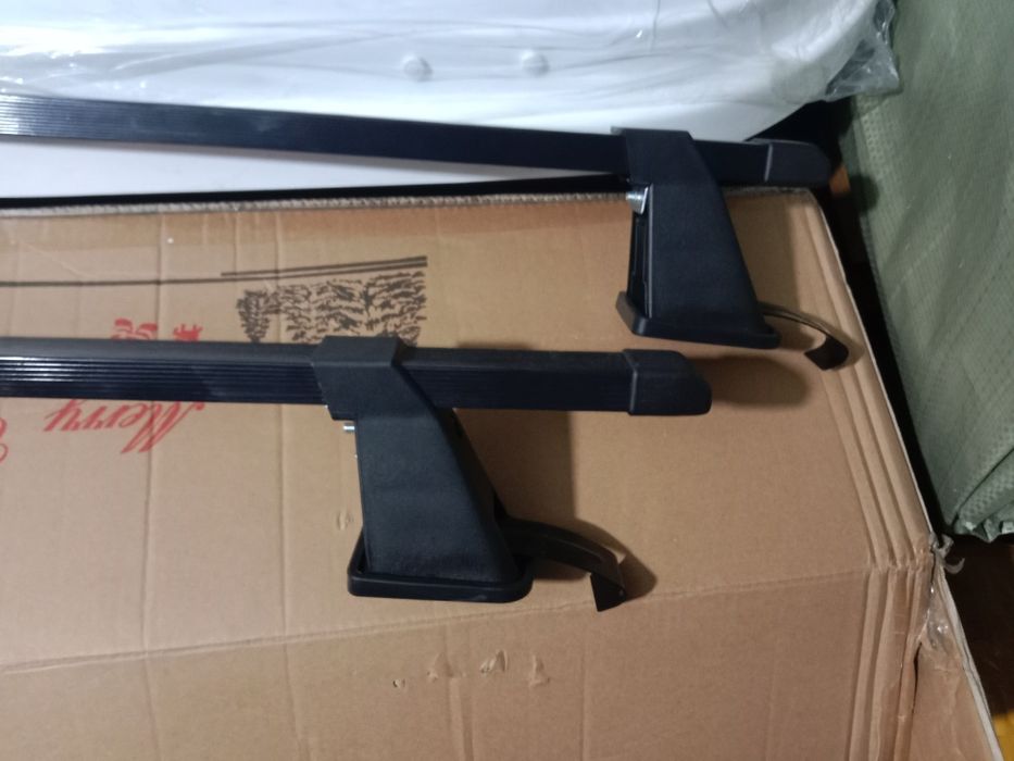 Поперечины на крышу авто