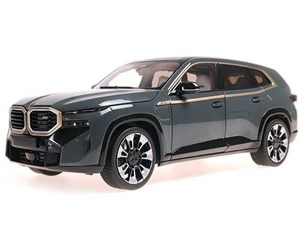 2023 BMW XM (G09) SUV 1:43 Minichamps