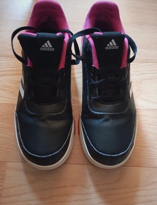 Adidași Adidas , mărimea 37