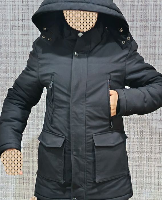 Erkaklar uchun qishki kurtka