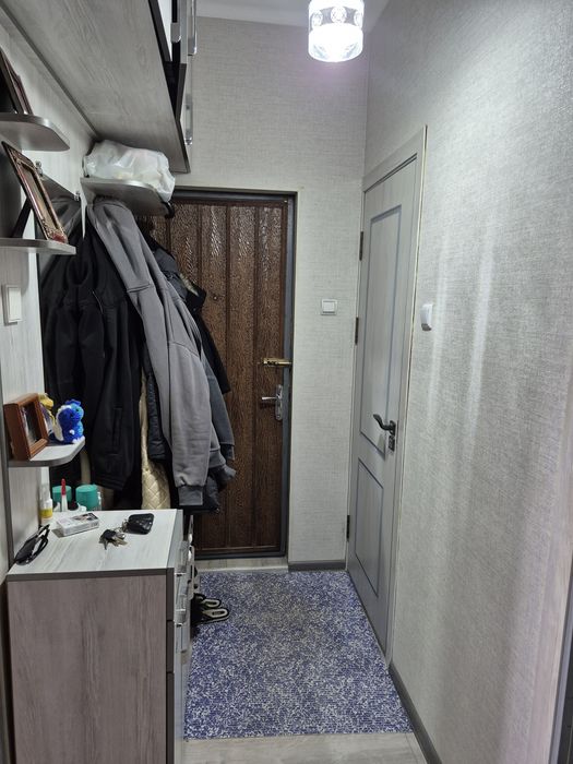 Продаётся 3х комнатная квартира в спальное районе