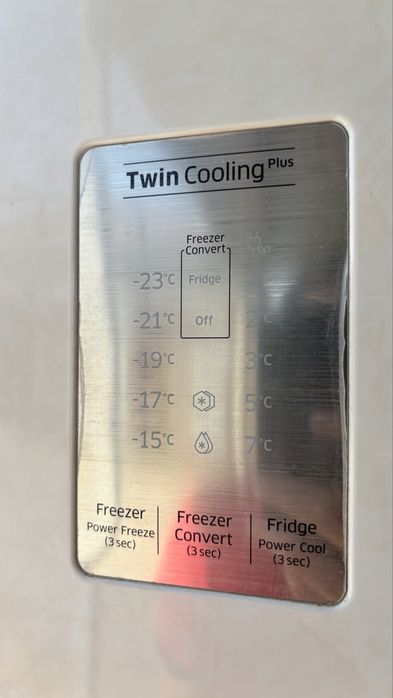 Продам холодильник samsung