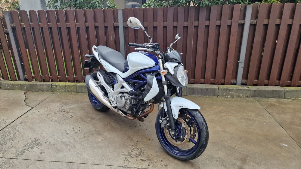 Suzuki SFV 650 Gladius ABS