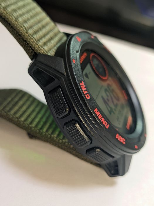 Garmin Instinct esports