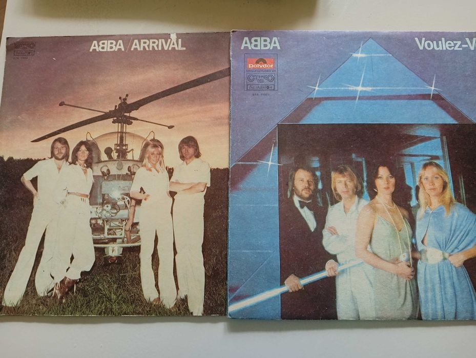 Продавам големи и малки грамофонни плочи