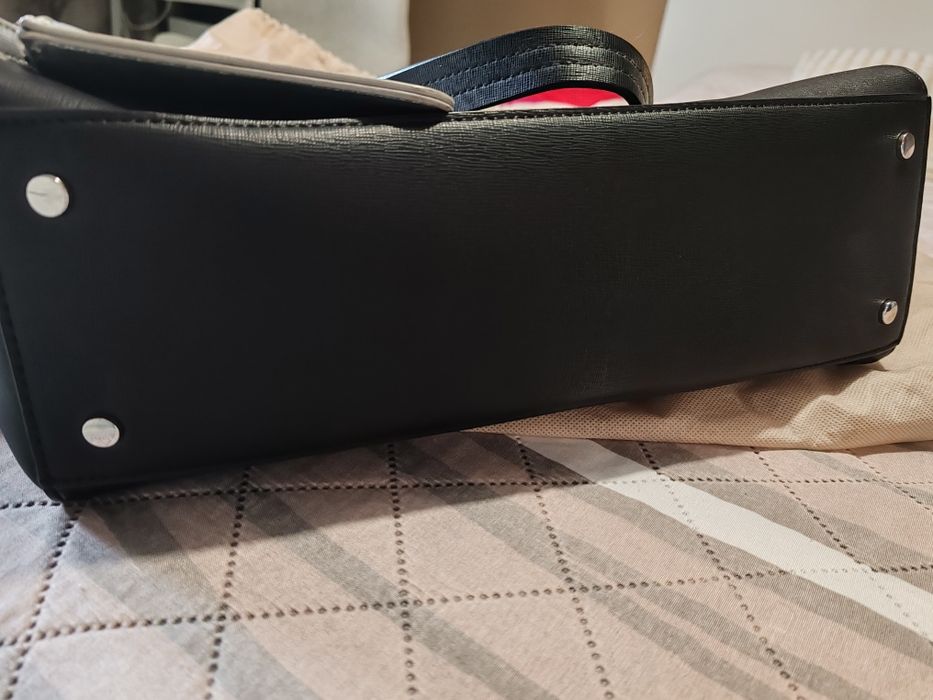 Дамска чанта Obag.