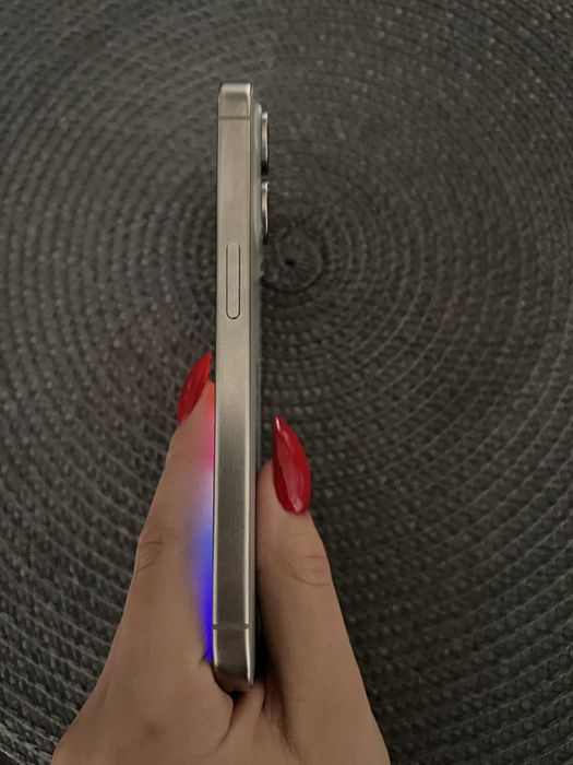 Iphone 15 pro в отлично състояние