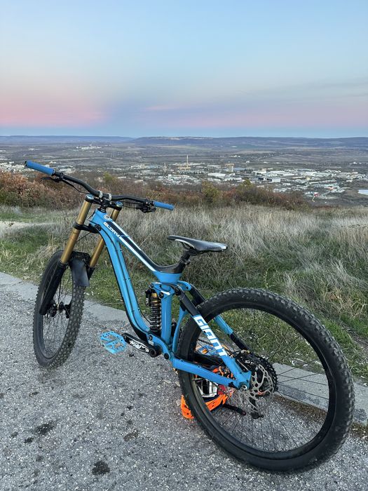 Giant Glory Advanced 2017