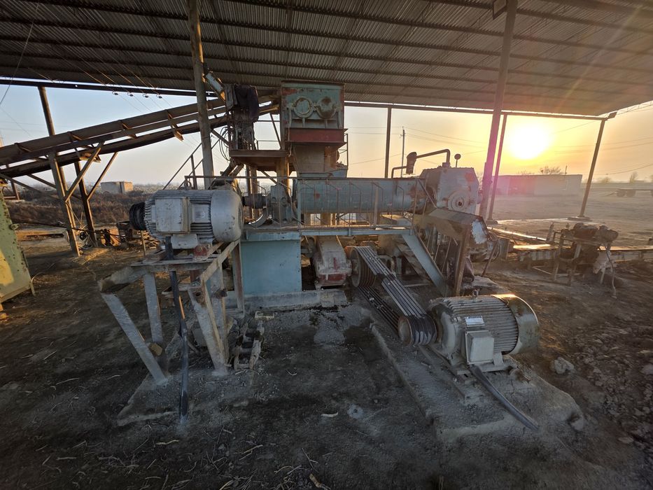 Гишт заводи ускуналари сотилади хитой JKR 40/45