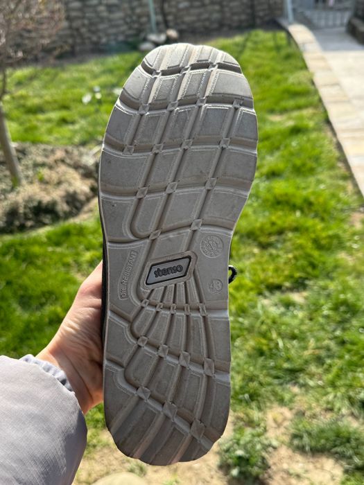 Работни обувки Stenso