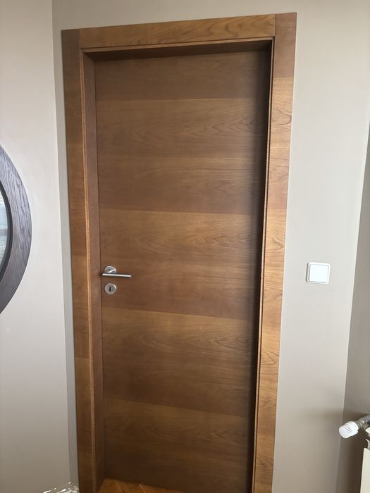 Висок клас интериорни врати с естествен фурнир- 6бр.