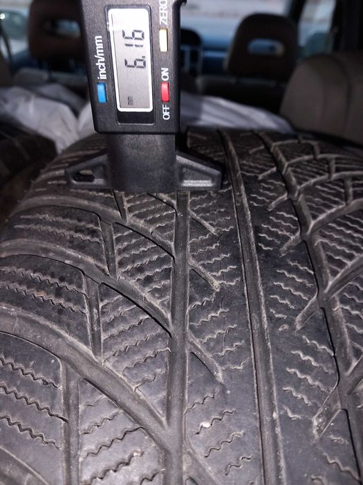 205/60 R17 Brigestone Blizzak