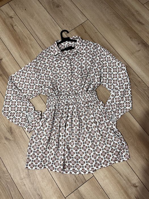 Дамска рокля тип риза Мaje