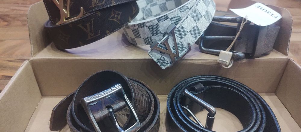 Мъжки колани маркови