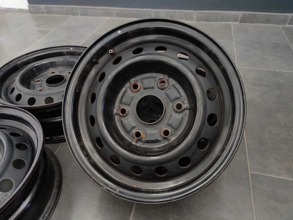 Железни Джанти 15'' -  Toyota Hiace