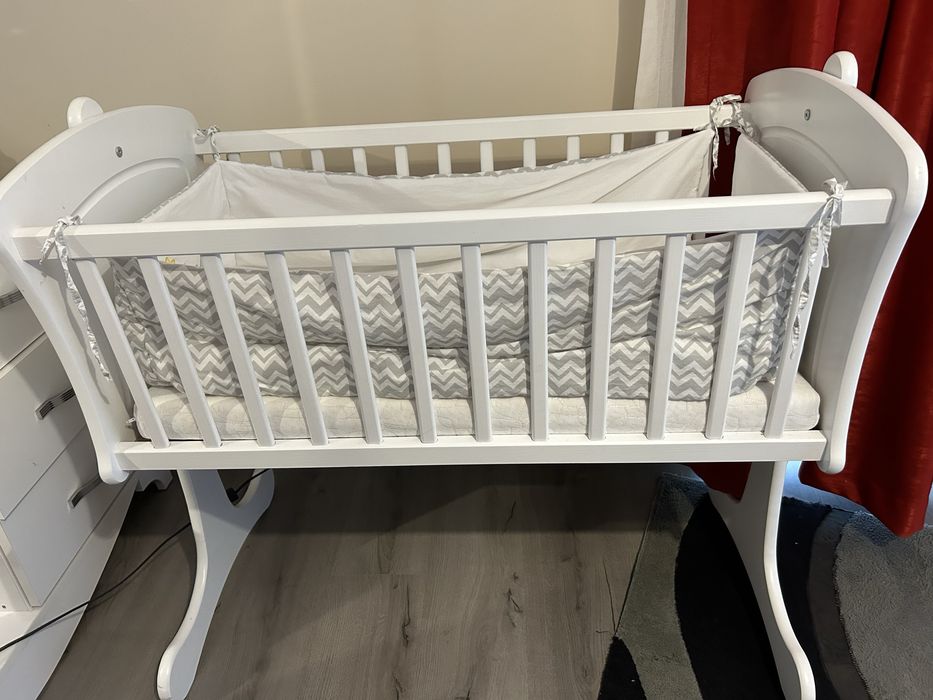 Бебешка кошара с обиколници и матрак