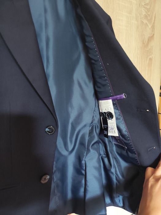 Продам пиджак школьный для мальчика