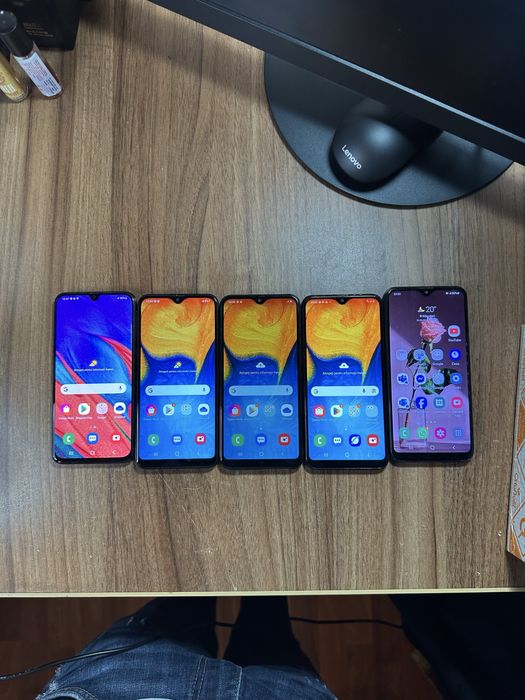 Samsung A40/ A20 E bune