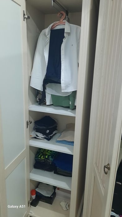 Продам шкафы для спальни