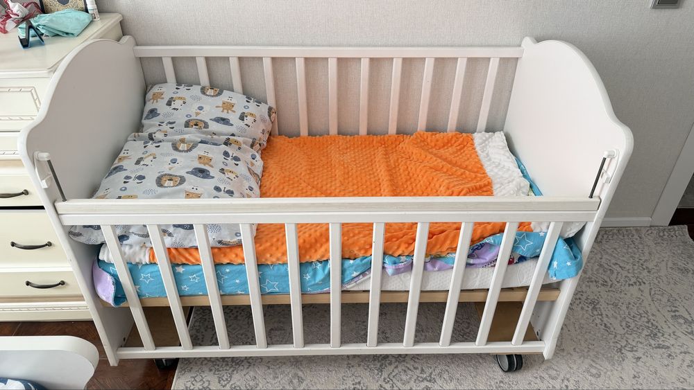 Детская  кроватка