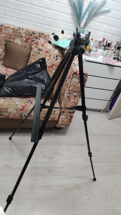 мальберт почти не использованный