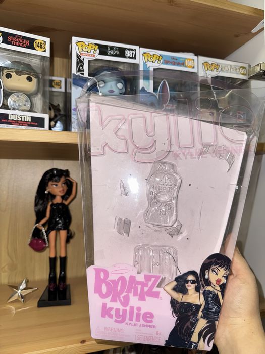 Bratz Kylie Jenner Братц Кайли Дженнер
