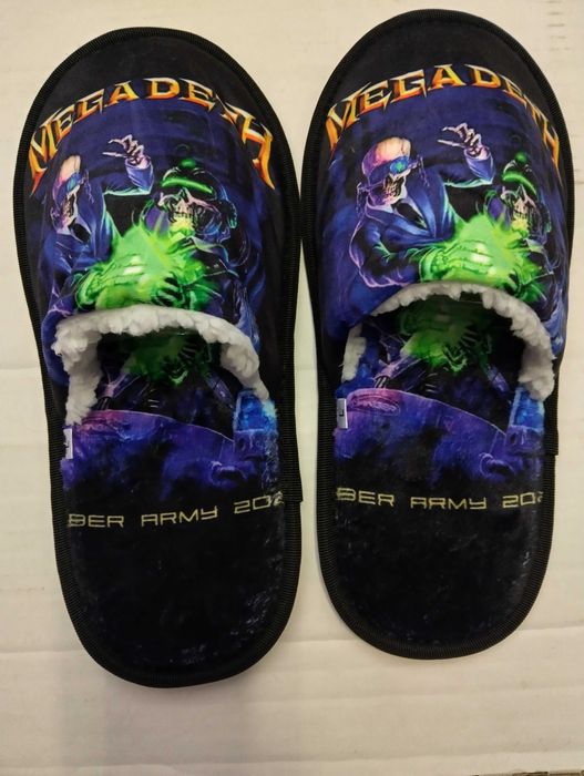 Чехли с метал групи и портфейл и нашивка с логото на група  DEATH