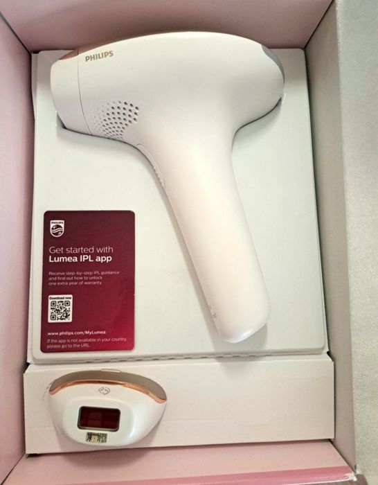Фотоепилатор Philips - Lumea, BRI922/00
