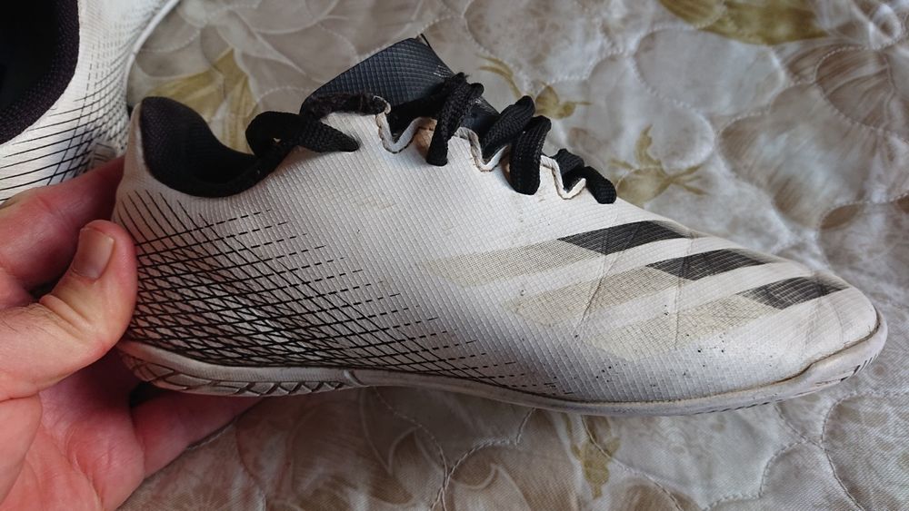 Детски футболни обувки стоножки Адидас номер 35