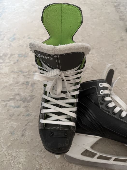 Коньки Bauer xls
