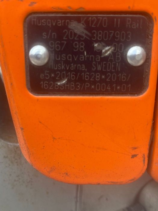 Mania de tăiat Husqvarna k1270