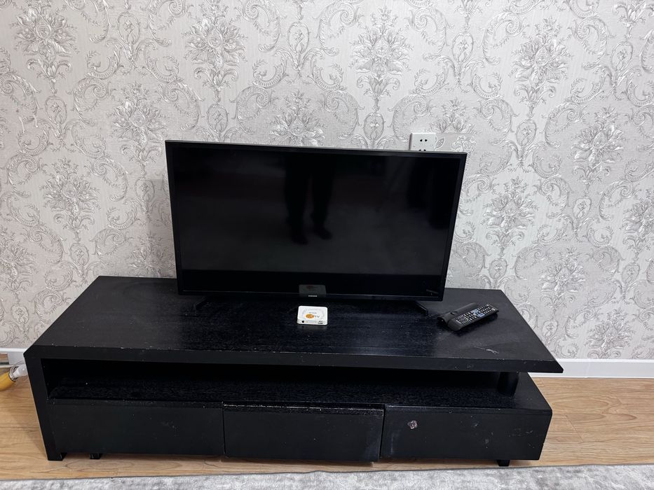 ТВ Samsung, диагональ 40