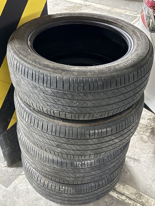 Шины Мишлен летний 215/55/R17